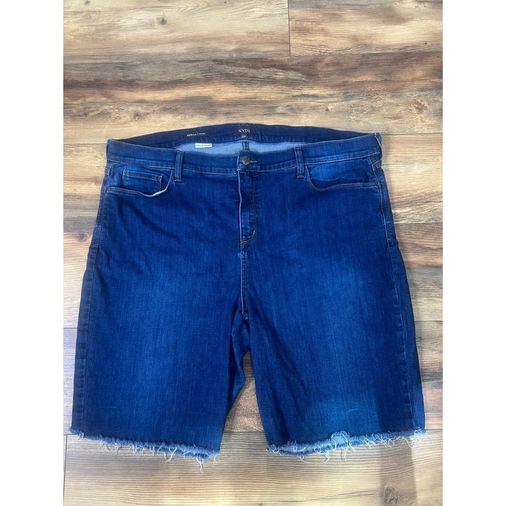 NYDJ Briella Denim Shorts Womens 22W Dark Wash Raw Hem Lift Tuck Bermuda Blue
